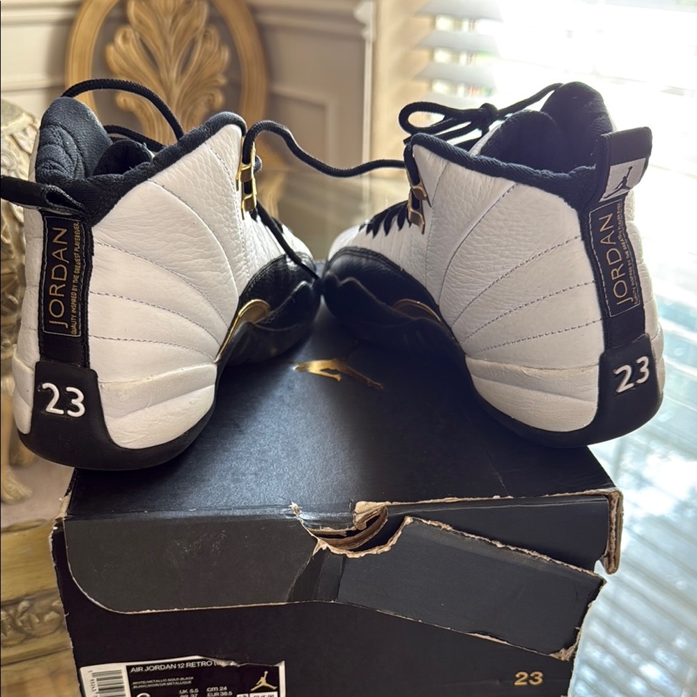 Jordan Retro 12 Black White Sneakers - Picture 4 of 10
